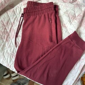 Old Navy Active Red Maroon Dynamic Fleece High Rise Jogger Large Activewear
